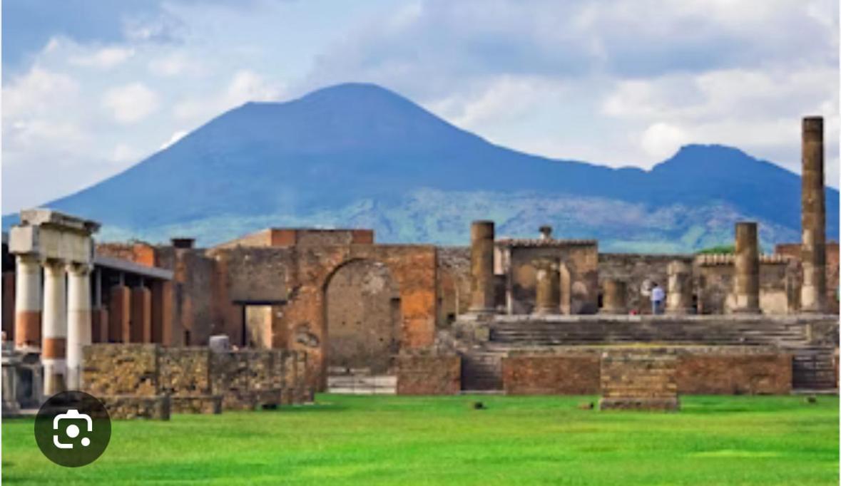 Villa Lucia Pompei Esterno foto